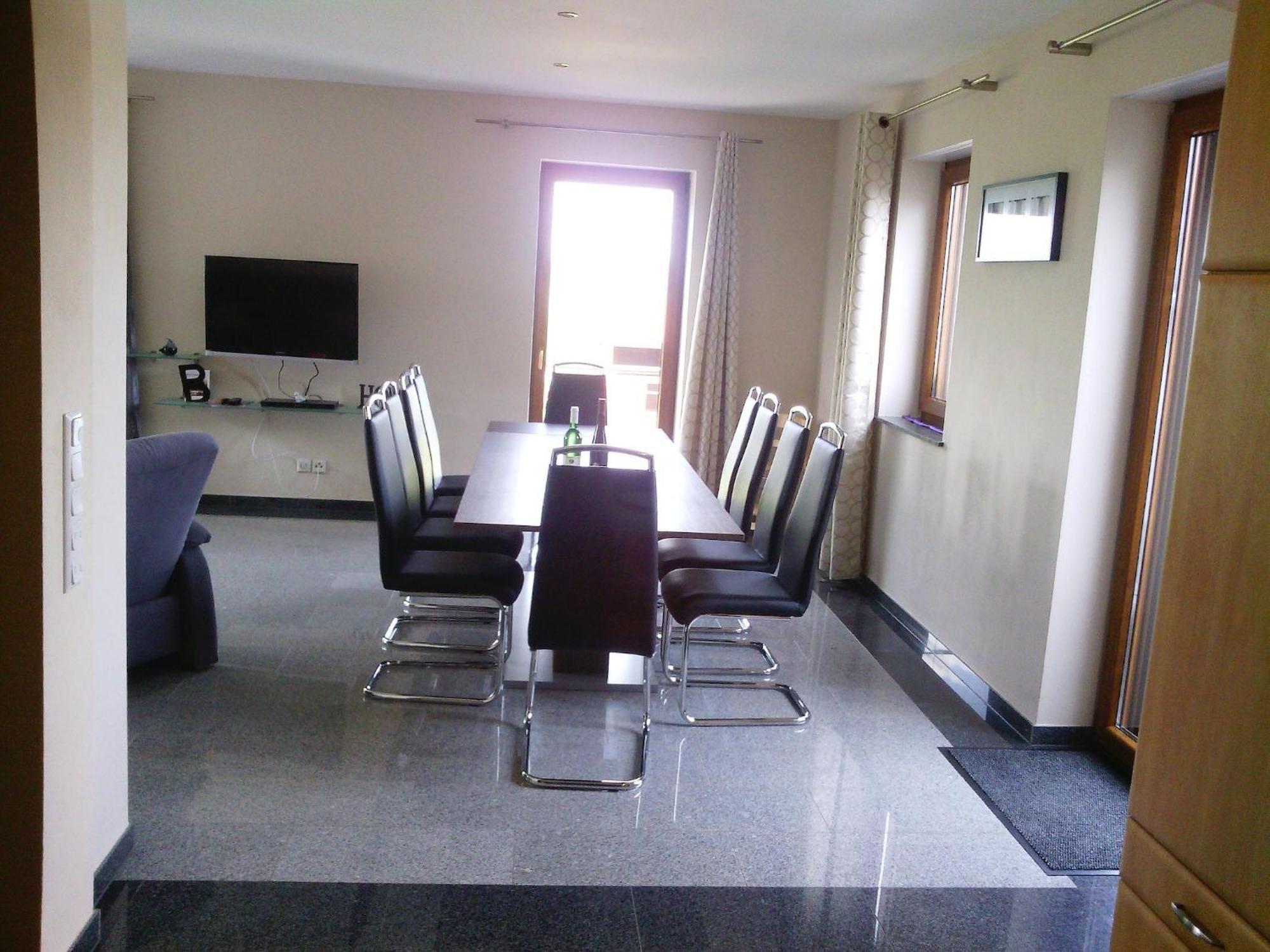 Spacious Mansion In Feuerscheid With Garden מראה חיצוני תמונה